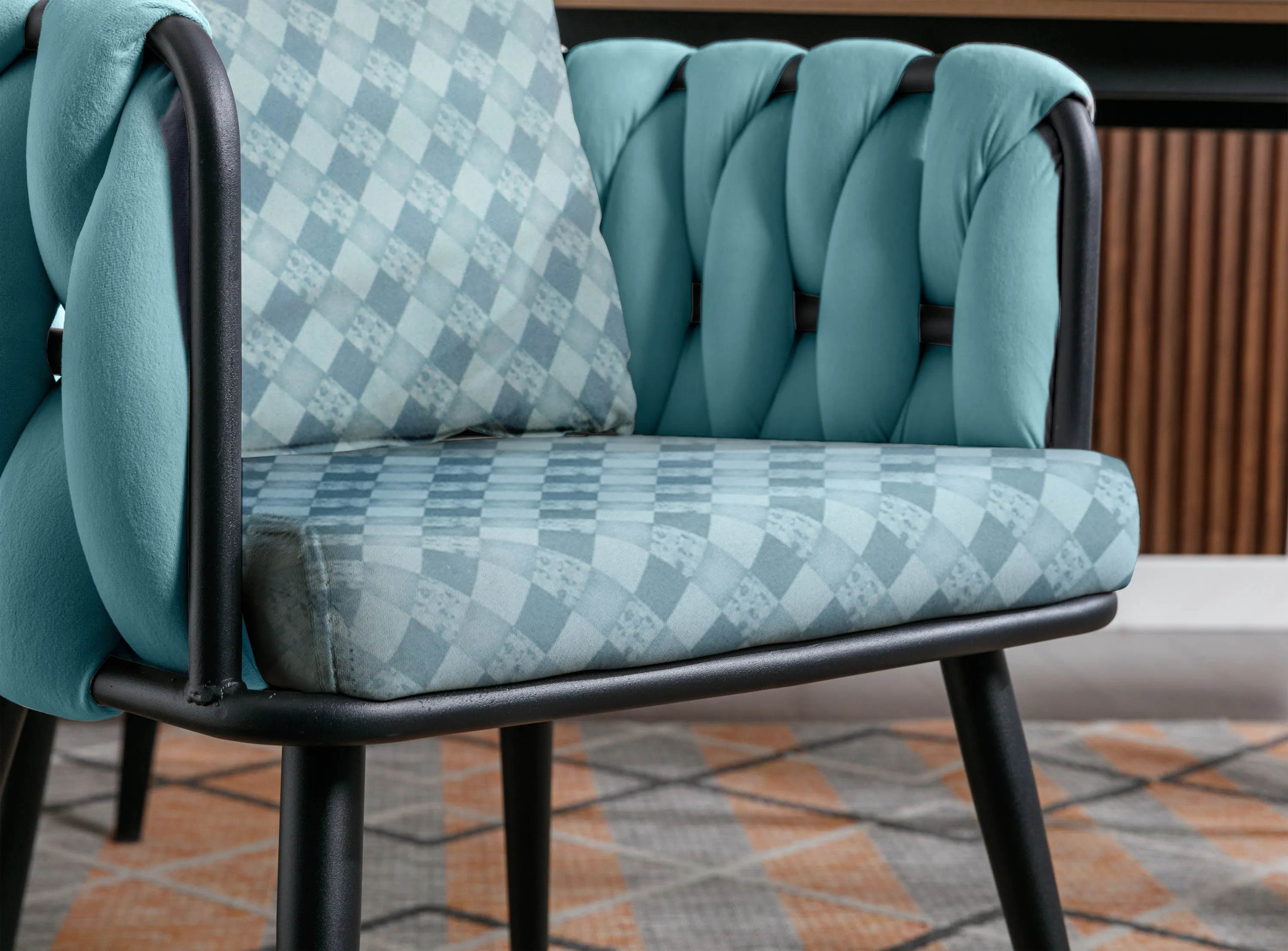 Blue Modern Velvet Dining Chairs Set of 2 Hand Weaving Accent Chairs Living Room Chairs Upholstered Side Chair with Black Metal Legs for Dining Room Kitchen Vanity Living Room