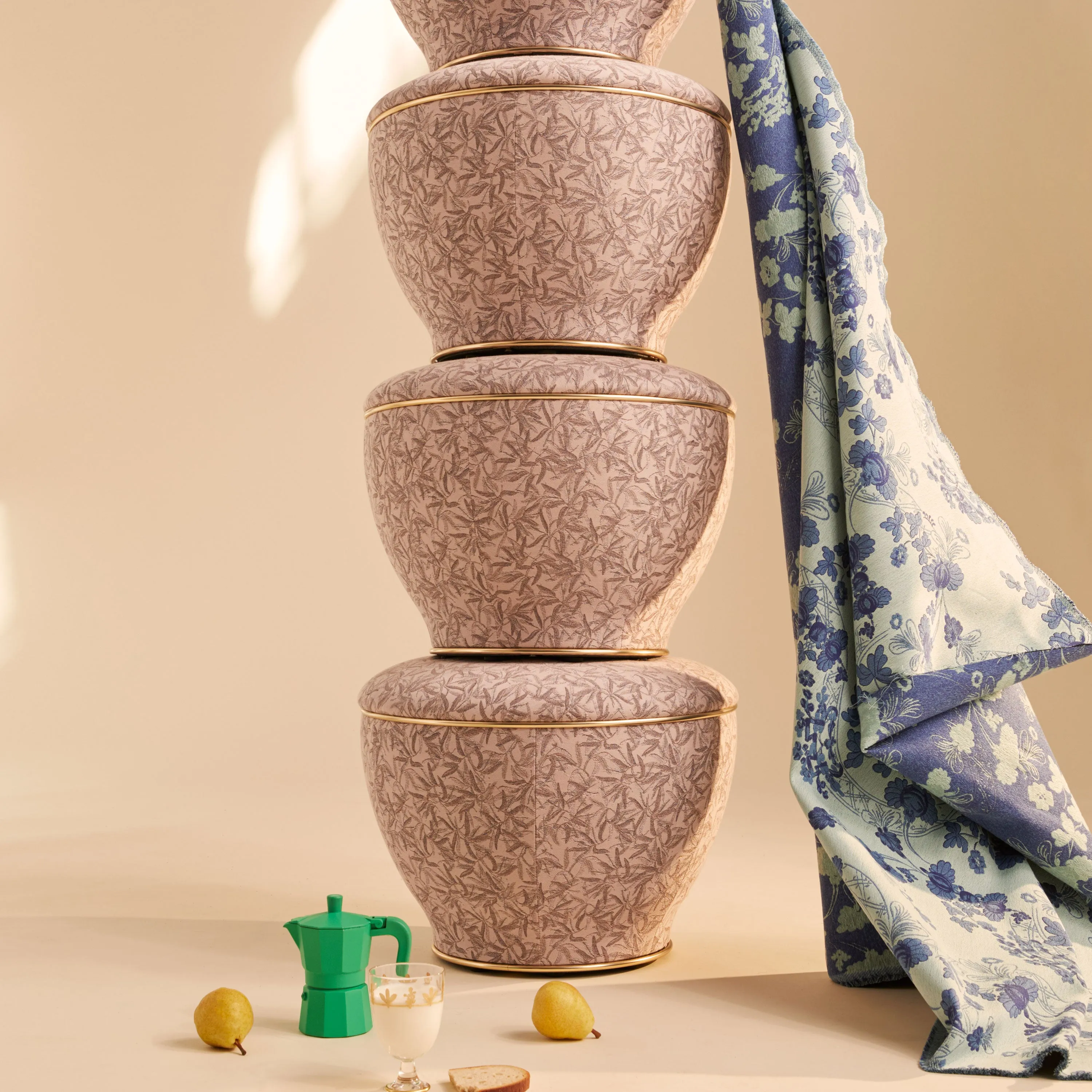 Dulcis Small Pouf
