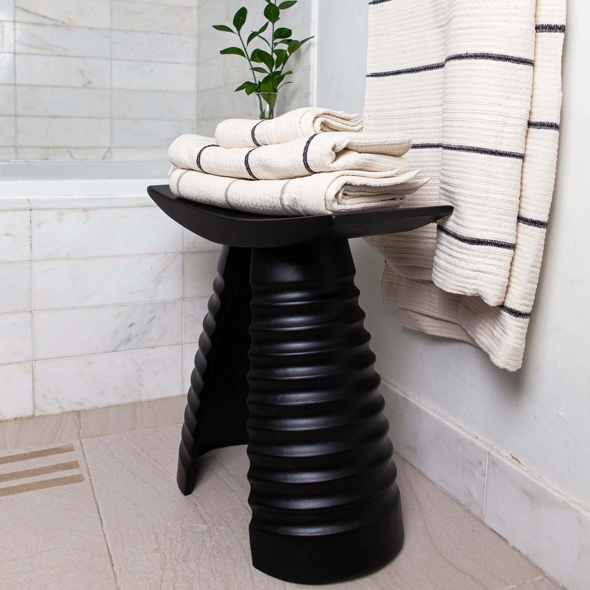 Labadi Black Bench Seat