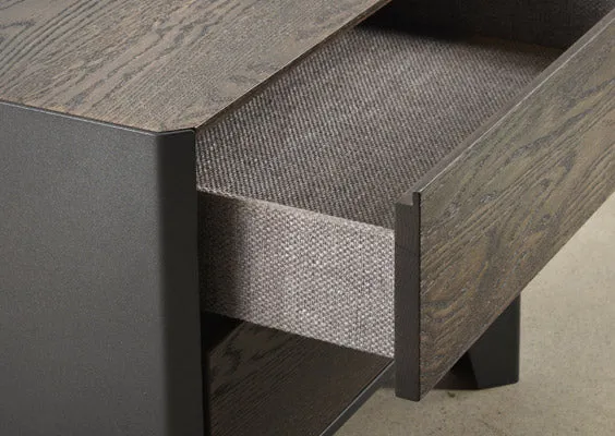 Mystere Dresser