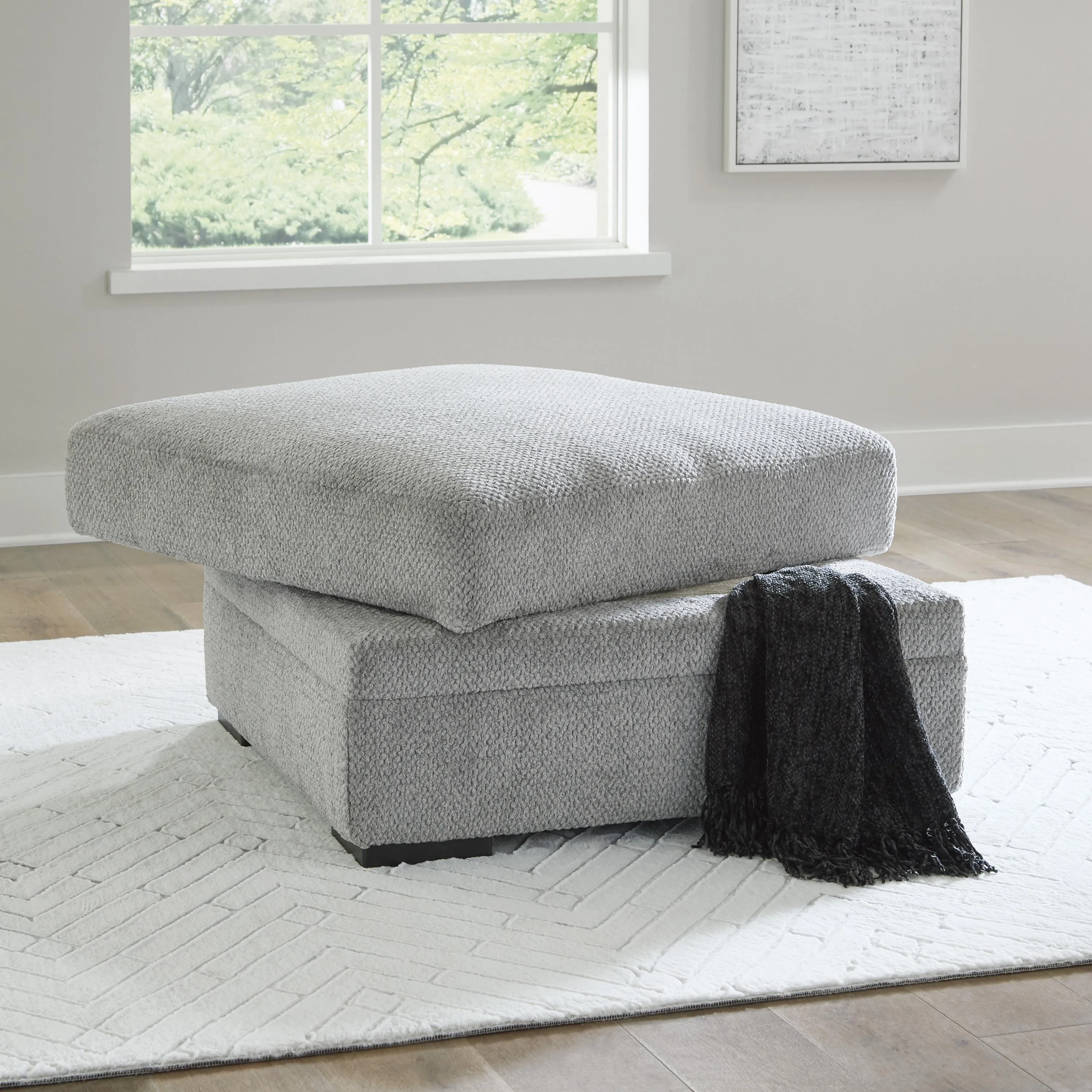 Signature Design by Ashley Casselbury Fabric Storage Ottoman 5290611