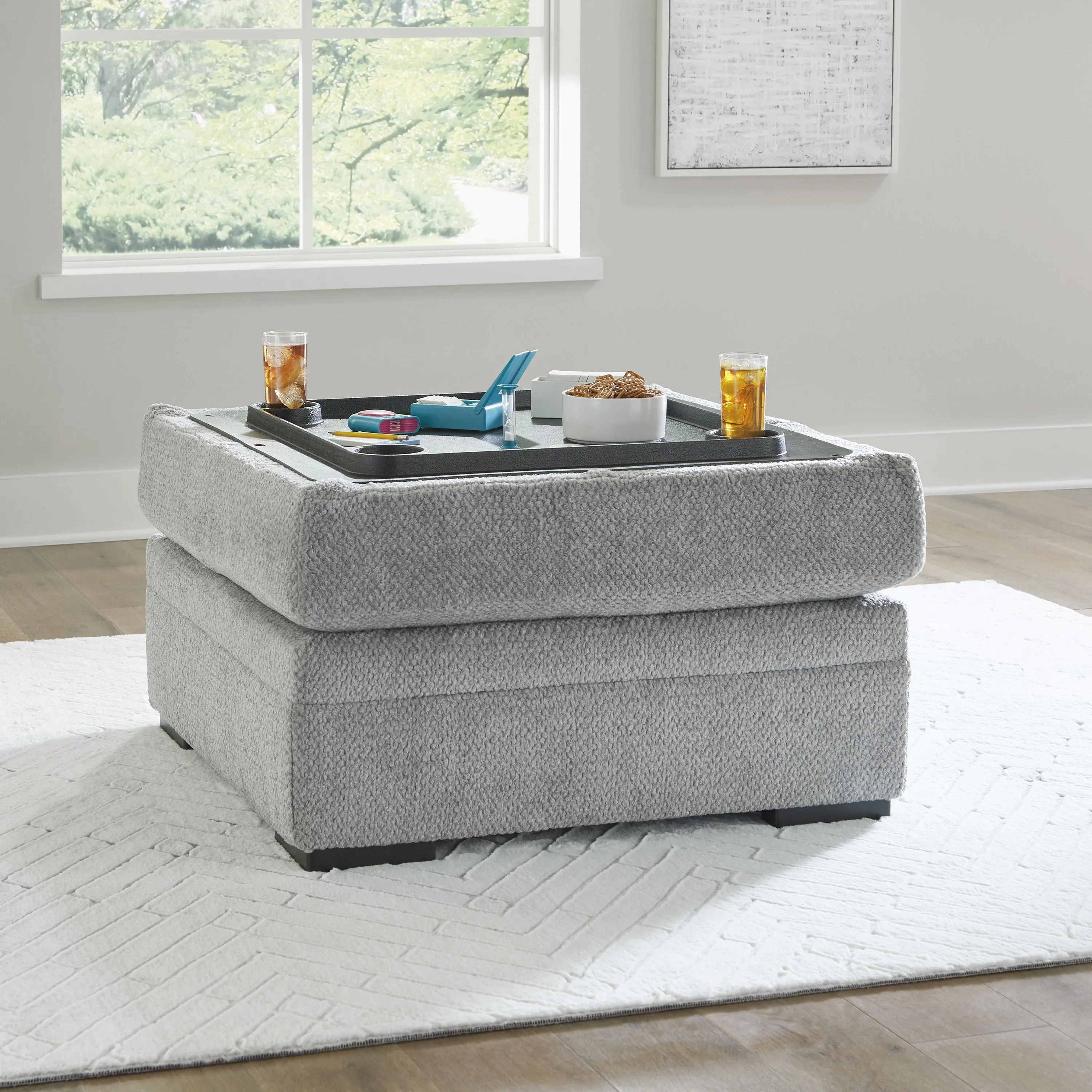 Signature Design by Ashley Casselbury Fabric Storage Ottoman 5290611